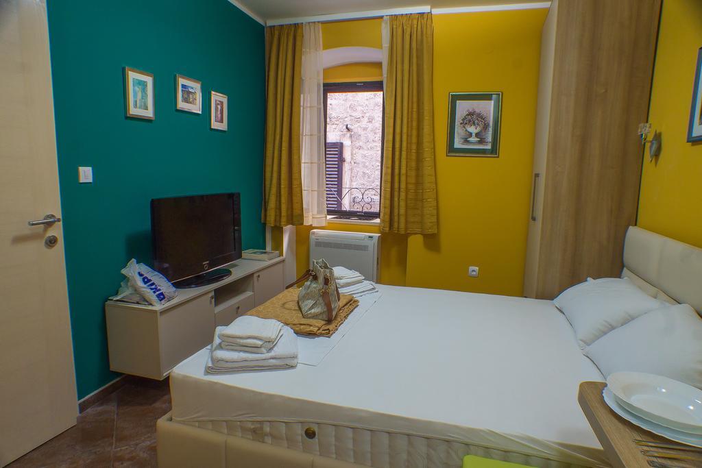 Apartments Casa del Sol Jovana Cattaro Esterno foto